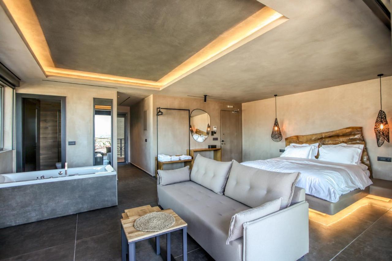 Meteora Heaven And Earth Premium Suites - Adults Friendly Калампака Екстериор снимка